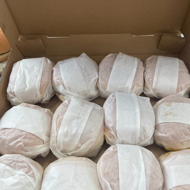 Takeout: Burgers, Fast-Food, American Favorites